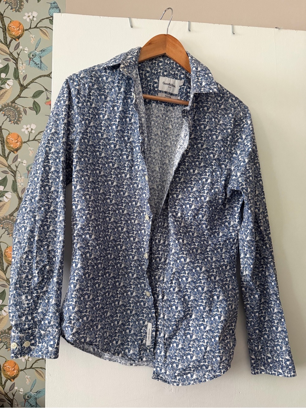 Goodfellow & Co long-sleeve collared button-down shirt men’s size S slim fit